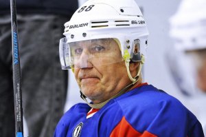 17.08.2026. Турнир "Памяти Э.А. Султанаева". Полуфинал. "Автошкола 50+" VS "Держава"