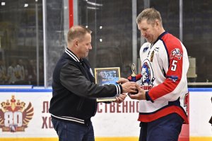 28.09.2026. Турнир по хоккею среди любительских команд &laquo;Кубок Памяти С.С. Козырева&raquo;. Церемония закрытия