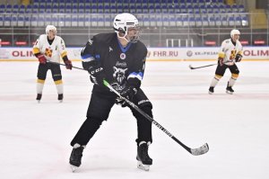 01.10.2026. &laquo;Кубок Памяти С.С. Козырева&raquo;. "Гиганты" VS ЛХК "Спасск"