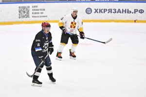 01.10.2026. &laquo;Кубок Памяти С.С. Козырева&raquo;. "Гиганты" VS ЛХК "Спасск"