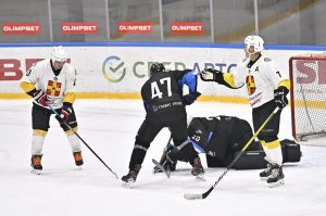 01.10.2026. &laquo;Кубок Памяти С.С. Козырева&raquo;. "Гиганты" VS ЛХК "Спасск"