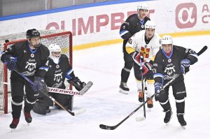 01.10.2026. &laquo;Кубок Памяти С.С. Козырева&raquo;. "Гиганты" VS ЛХК "Спасск"
